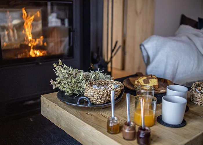 Azanias Appartement *